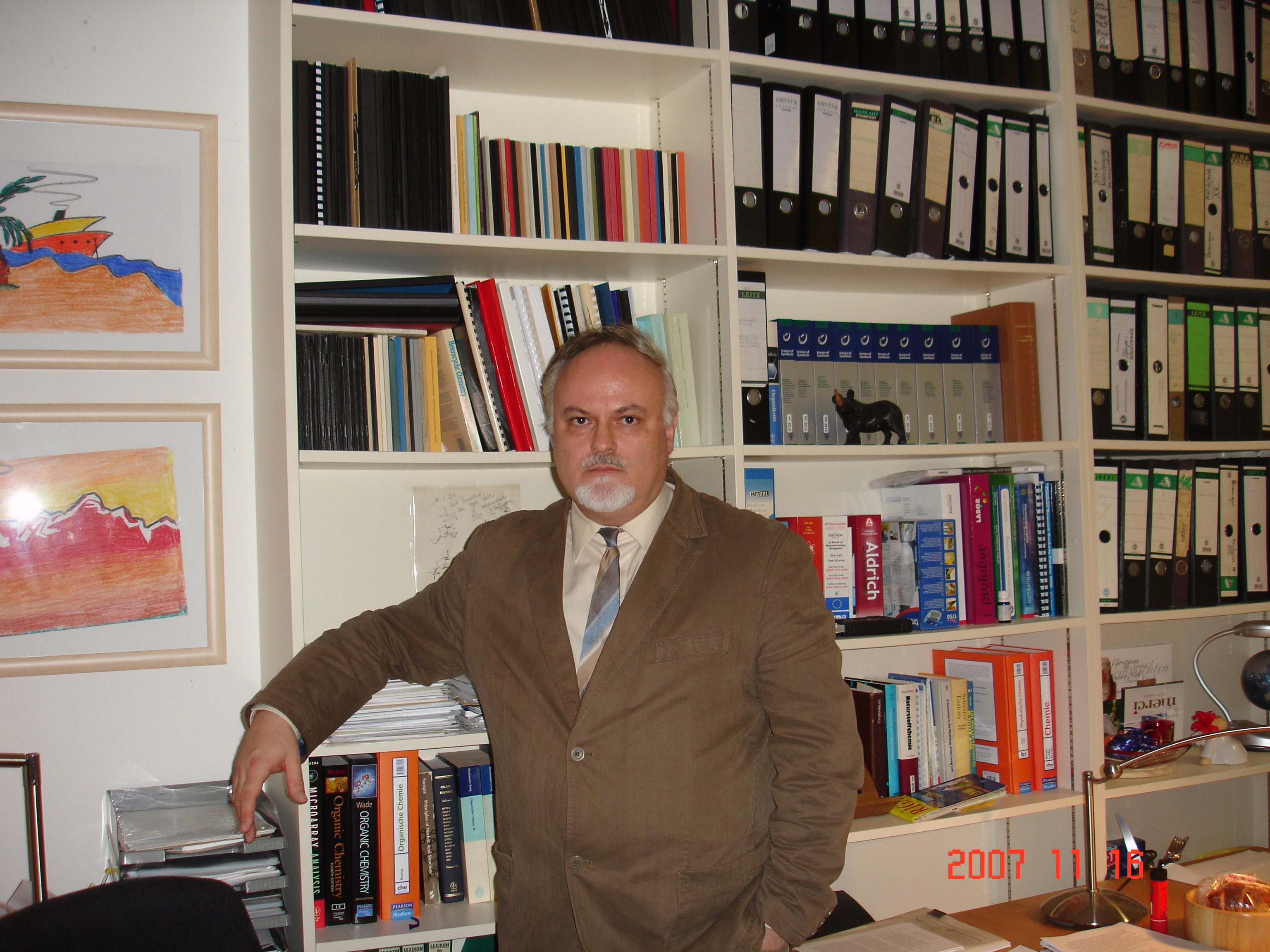 apl. Prof. Dr. Helmut Rosemeyer apl. Prof. Dr. Helmut Rosemeyer